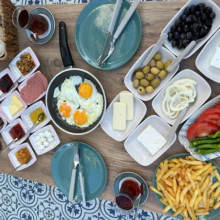 Talles Suit Hotel Çeşme